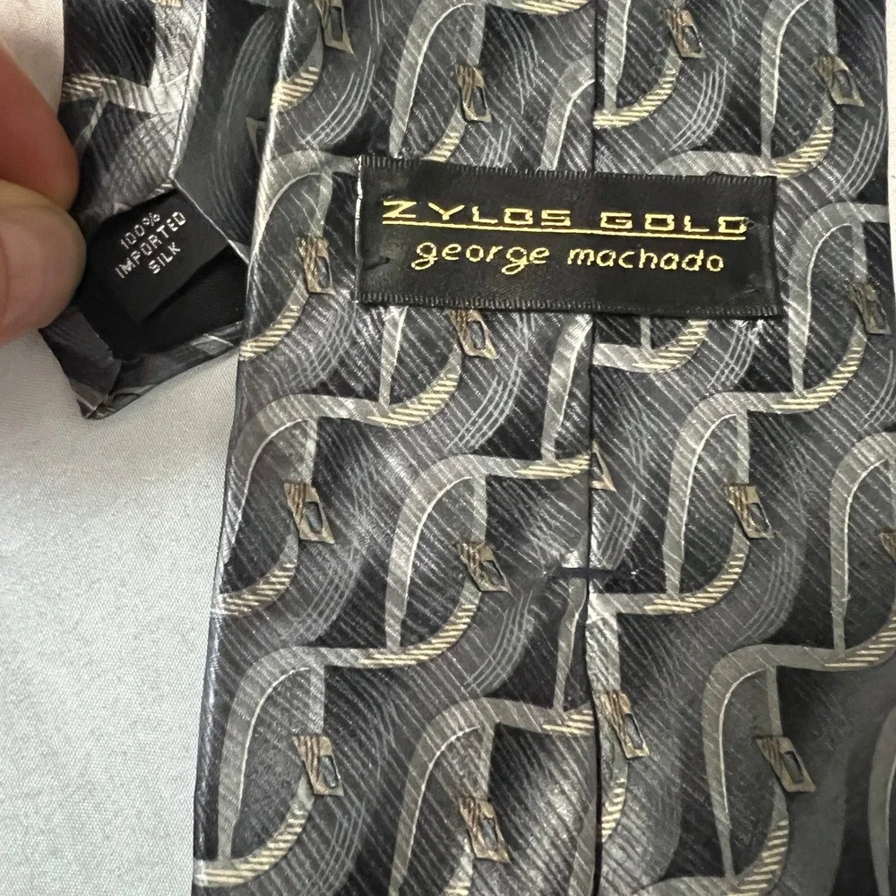 Zylos Gold George Machado 100% Imported Silk Abstract Geometric‎ Pattern Necktie
